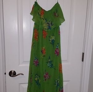 Beautiful green strapless dress